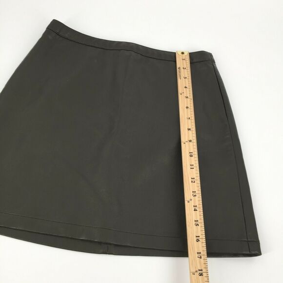 Wishlist Apparel Olive Green Faux Leather Pleather Mini Skirt Medium Womens M - Picture 3 of 4